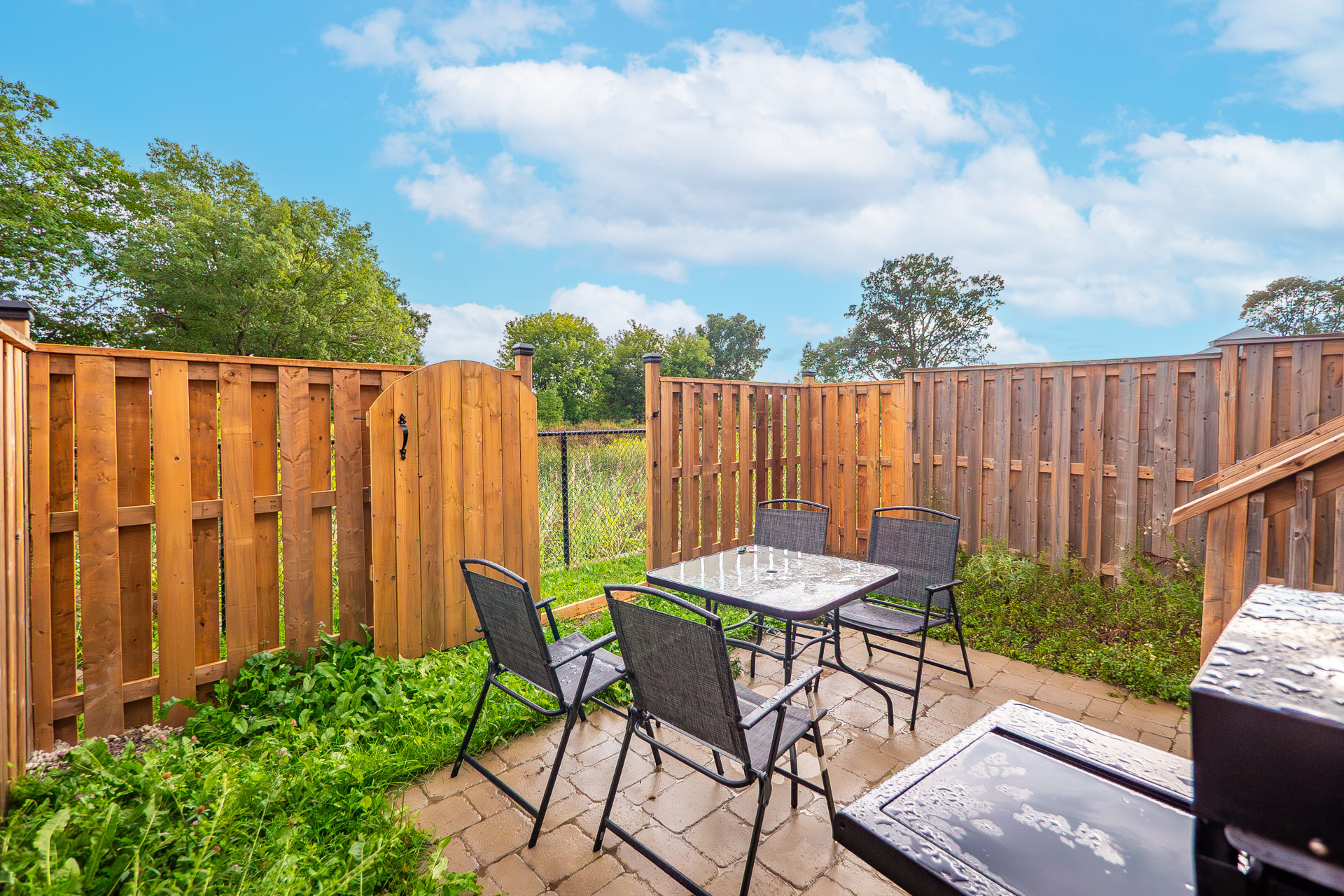 Spacious open plan interior